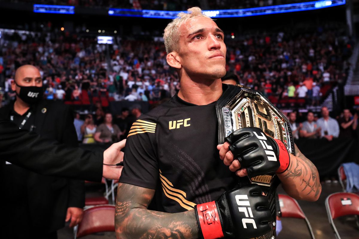 charles oliveira michael chandler