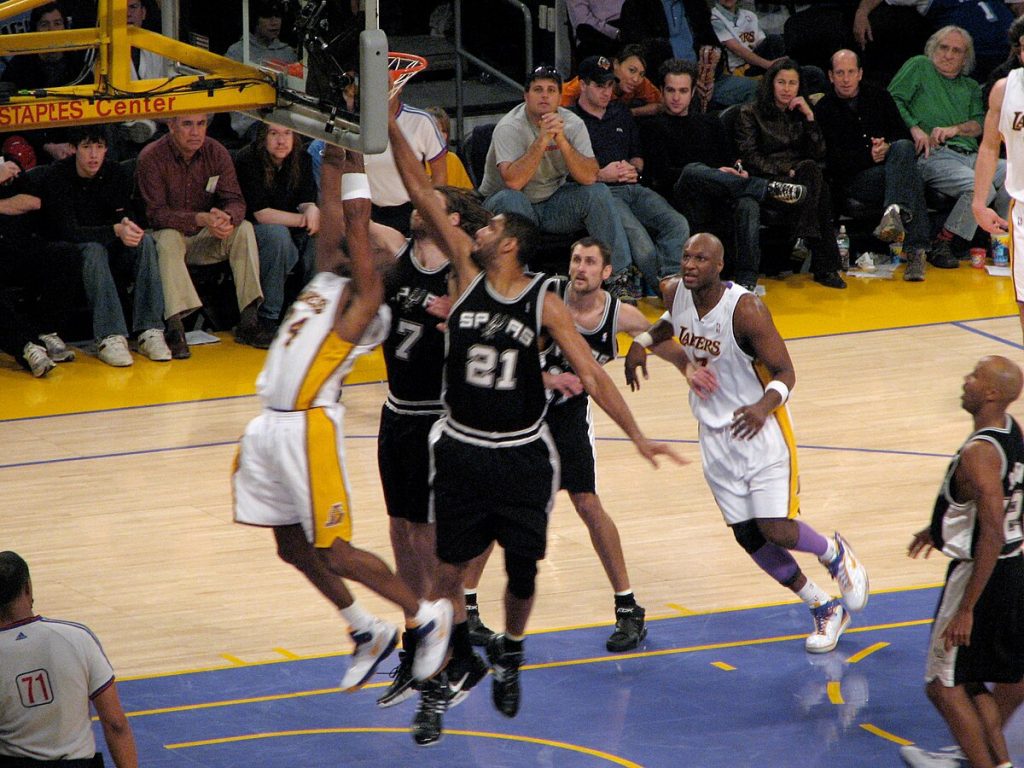 grizzlies vs lakers