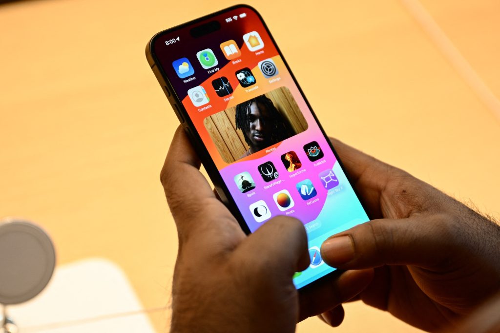 ios 18 1 apple intelligence