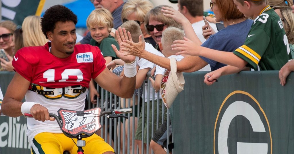 jordan love contract tua tagovailoa