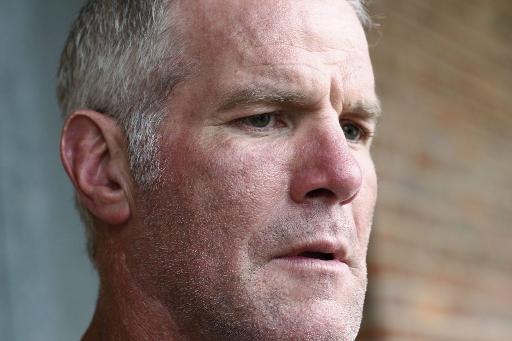 mark gastineau mark gastineau brett favre