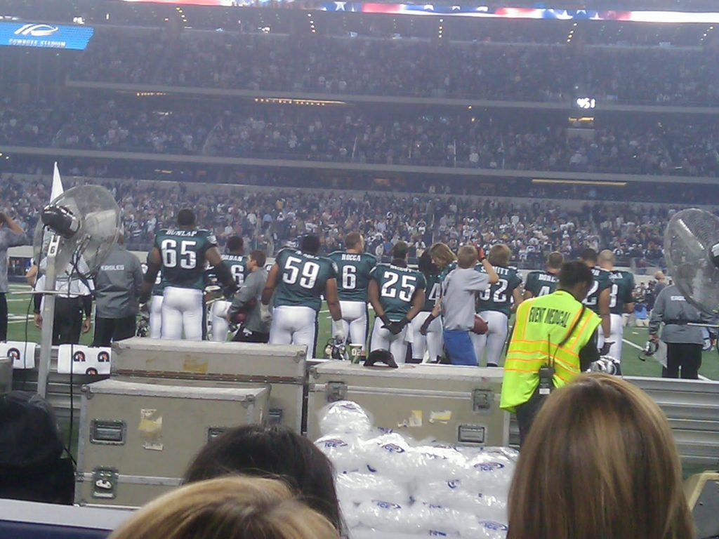 rams vs eagles